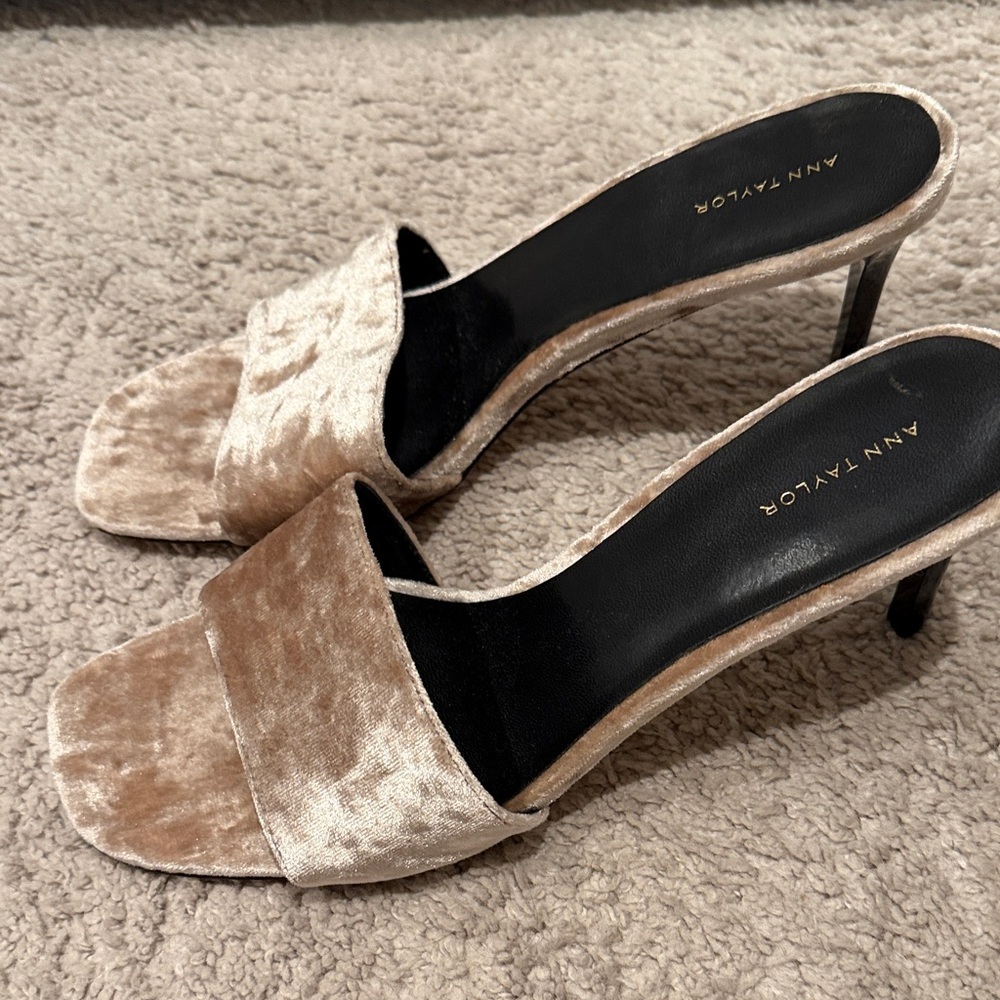 Ann Taylor Velvet Cream Heels